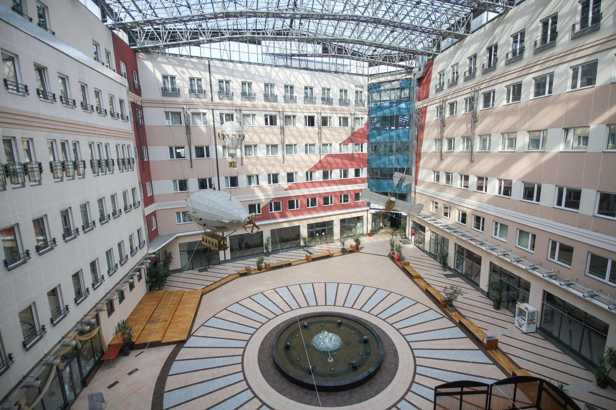 Hotel Galleria Subotica Ngoại thất bức ảnh