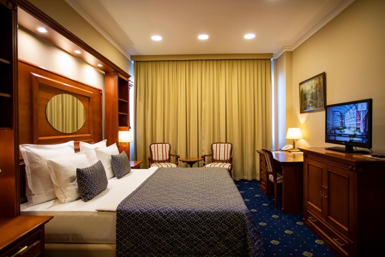 Hotel Galleria Subotica Ngoại thất bức ảnh