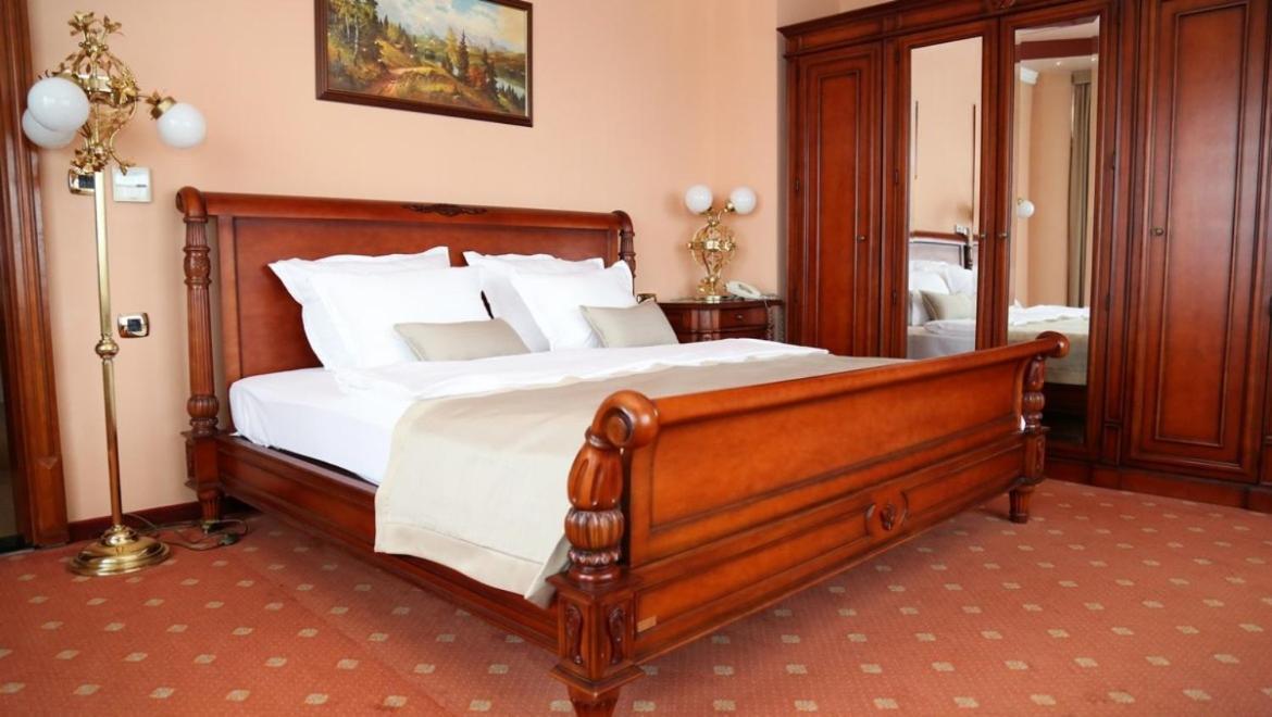 Hotel Galleria Subotica Ngoại thất bức ảnh